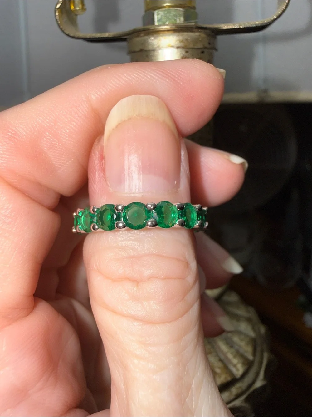 925 Sterling Silver elegant emerald
